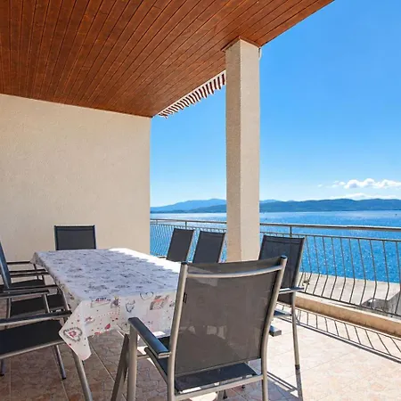 Tiho Apartman Živogošće