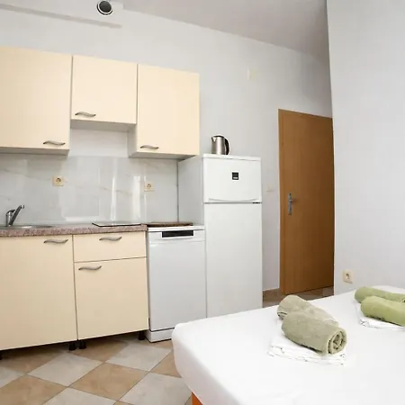 Apartman Tiho *