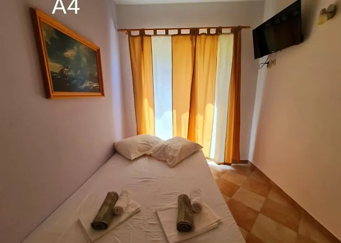 Appartamento Tiho Živogošće